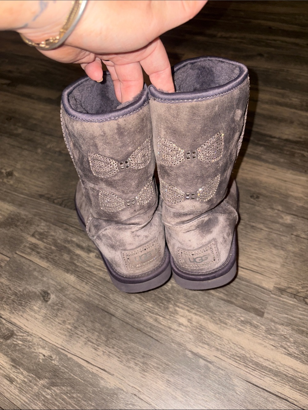 Womens UGG Classic Short Crystal Swarovski Sheepskin Boots size 8
